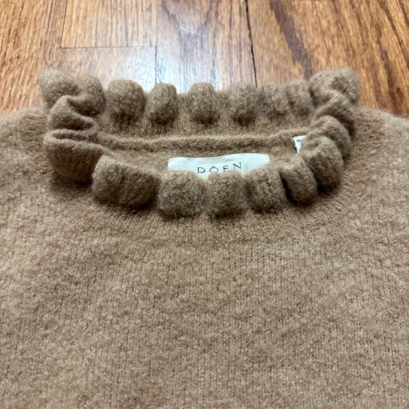Doen Assis Alpaca Blend Ruffle Trim Sweater in Camel size XS - Picture 5 of 14